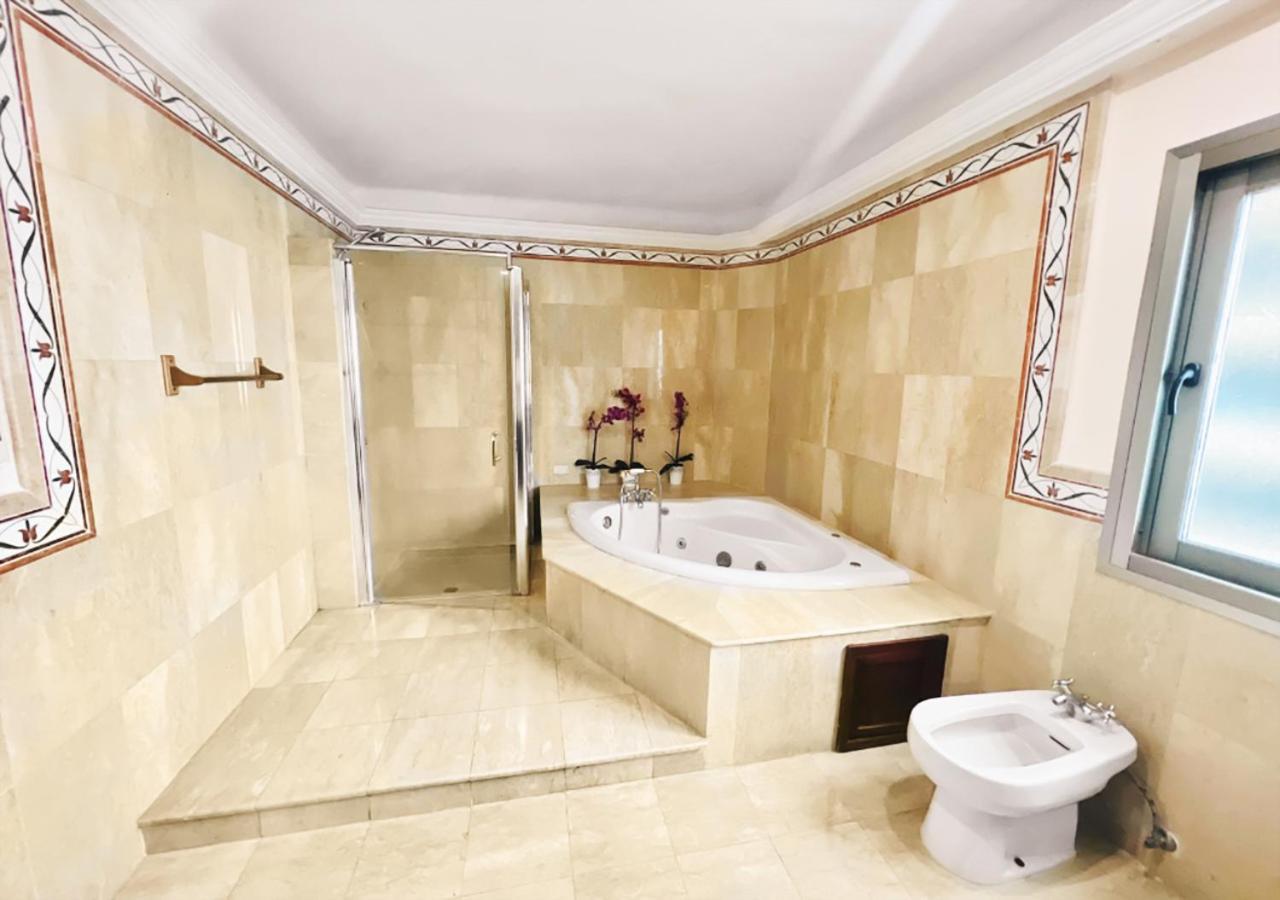 Апартаменты Exclusive 3 Bdr, Gym & Pool, Seaview, Luxury Tower Санто-Доминго Экстерьер фото